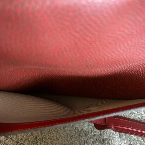 Louis Vuitton 1987 Vintage Men's Red Leather Messenger Bag - Picture 2 of 13